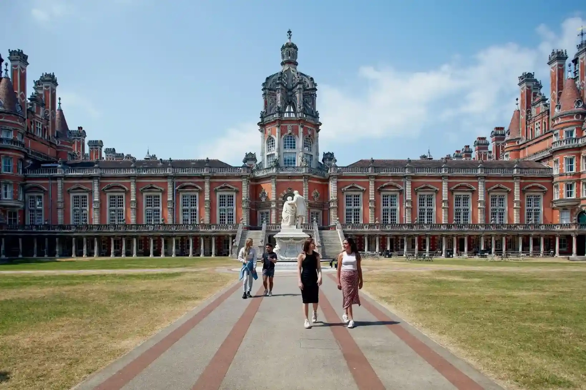 Royal Holloway, University of London