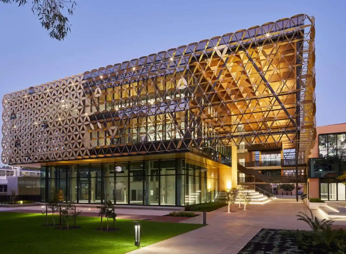 The University of Western Australia